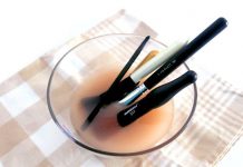 Clean Makeup Brushes