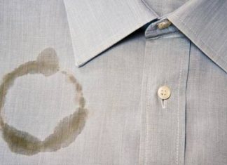 Get Oil Stains Out of Clothes