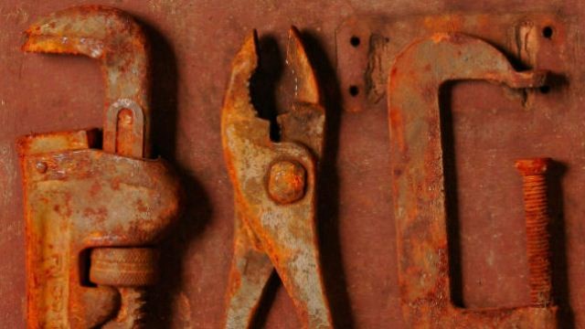 How to Remove Rust from Metal